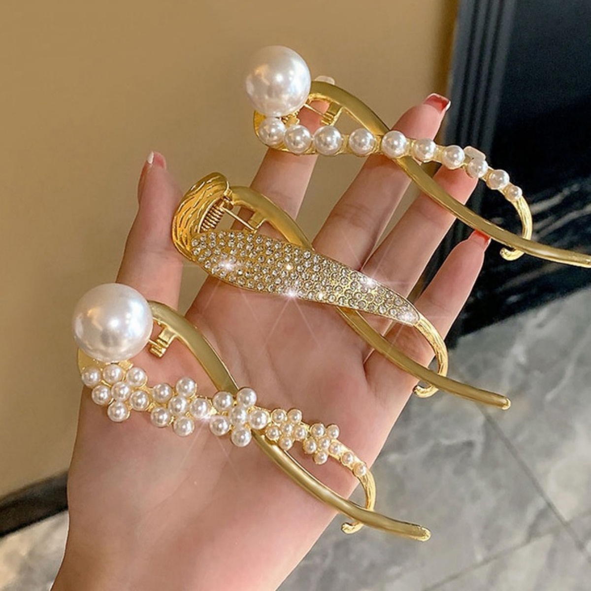Elegante Glitzer-Perlen-Haarsp – Korean Lifestyle & Kids Boutique Bewertung und Preis